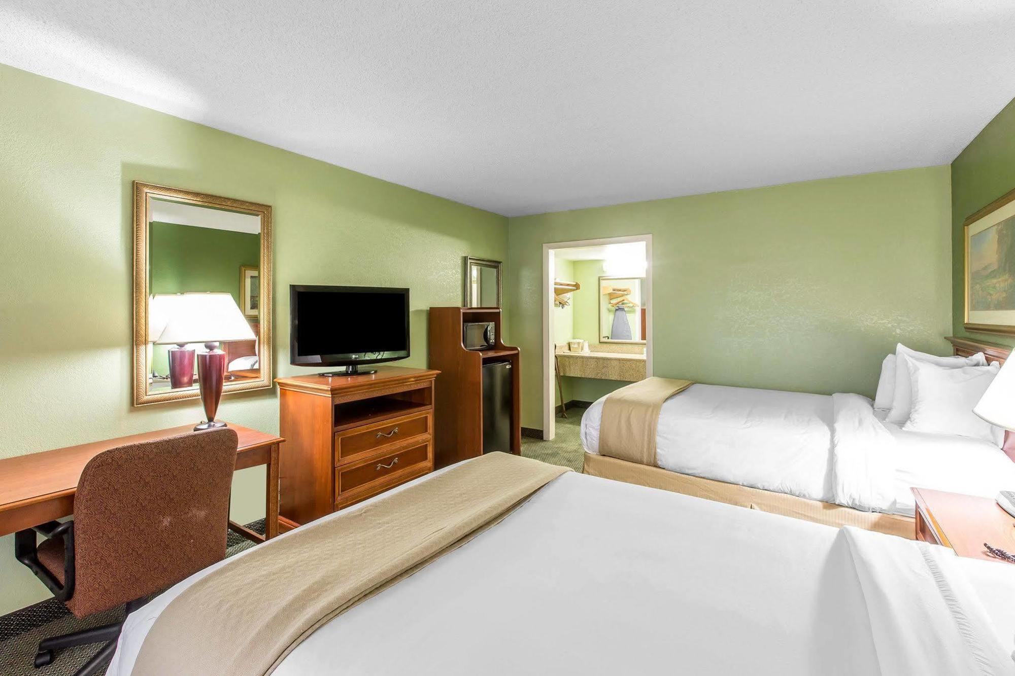 Quality Inn & Suites Waycross Exteriér fotografie